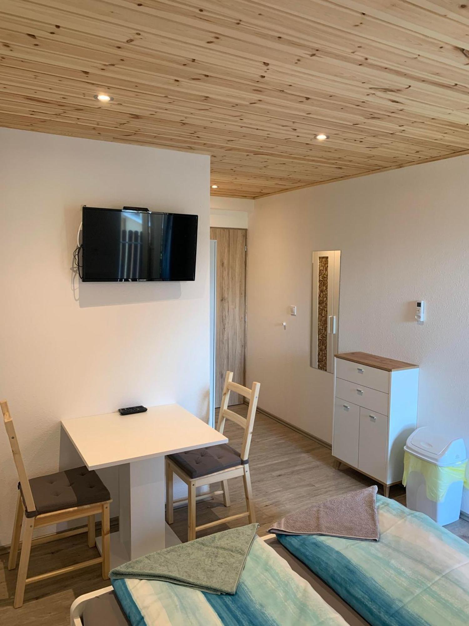 Molnar Apartman Zamárdi Esterno foto